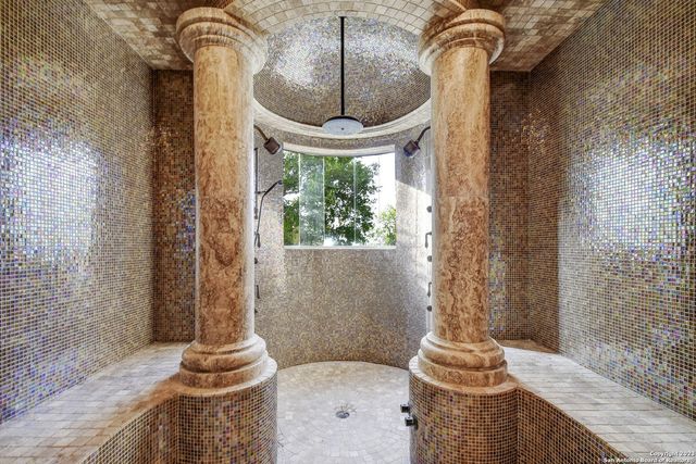 202 WATERSTONE PKWY, Boerne, TX 78006