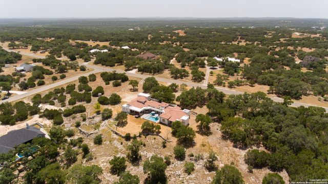 202 WATERSTONE PKWY, Boerne, TX 78006