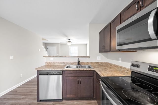 243 Smithson Ln Unit C, Clarksville, TN 37040