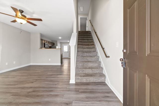 243 Smithson Ln Unit C, Clarksville, TN 37040