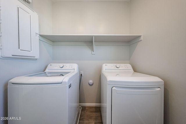 2713 E BOULDER Avenue, Apache Junction, AZ 85119