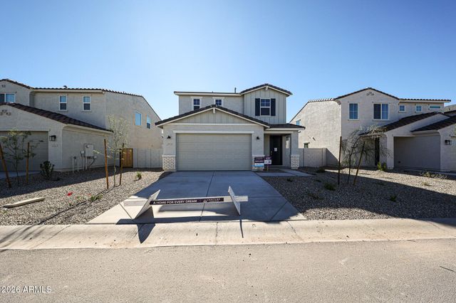 2713 E BOULDER Avenue, Apache Junction, AZ 85119