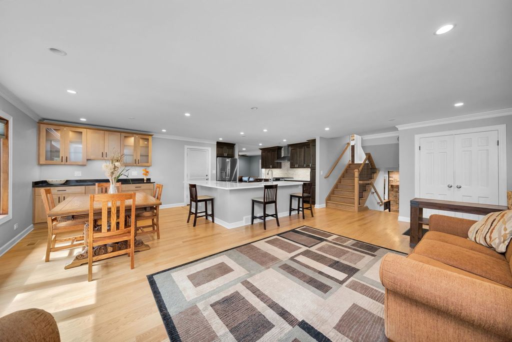 1602 N Oneida Lane, Mount Prospect, IL 60056 — photo 5