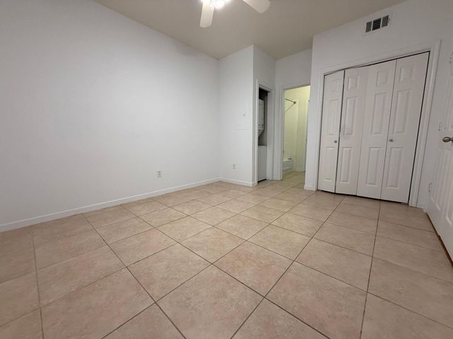 4041 Law Street 606, Houston, TX 77005