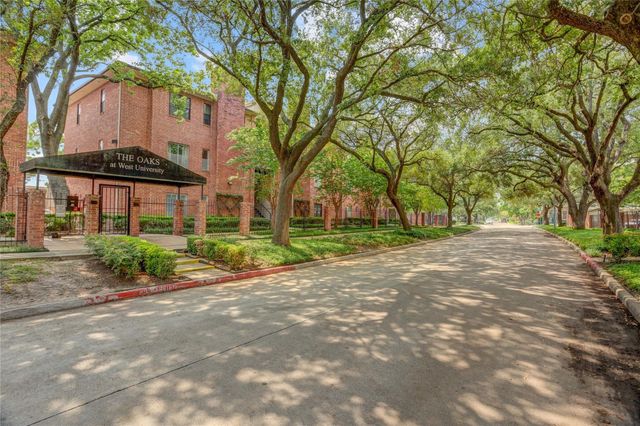 4041 Law Street 606, Houston, TX 77005