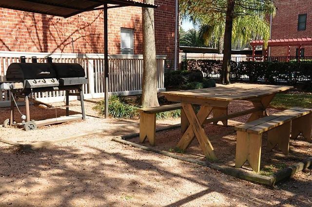 4041 Law Street 606, Houston, TX 77005