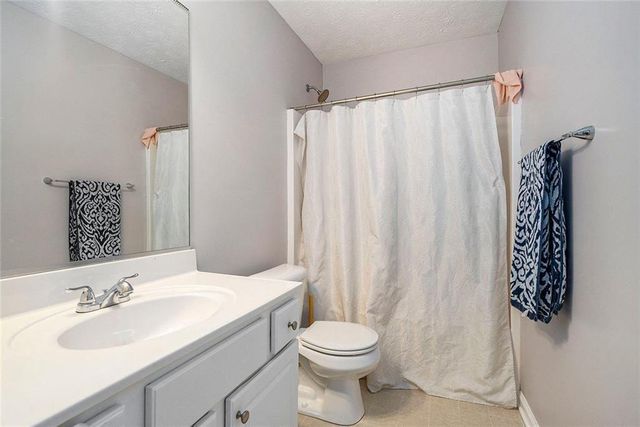 2289 Pate Brook Road, Snellville, GA 30078