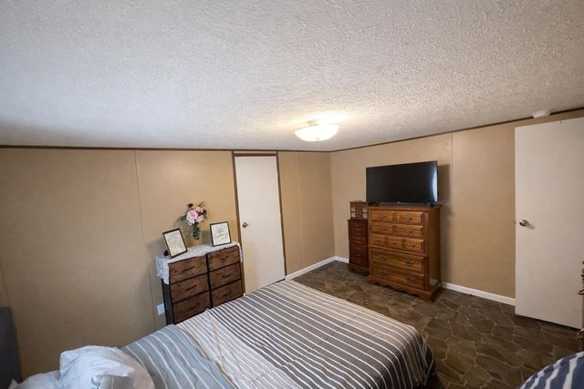 746 Madison Street, Ehrhardt, SC 29081