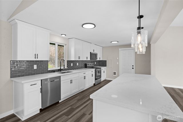 1145 Larkspur Drive SE, Olympia, WA 98513