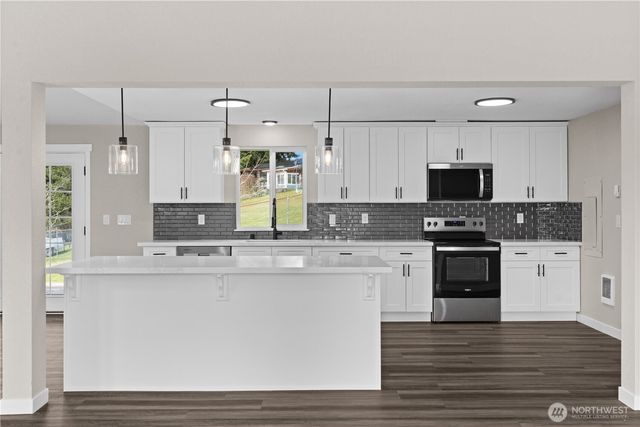 1145 Larkspur Drive SE, Olympia, WA 98513