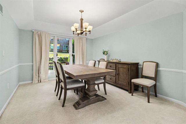 2877 Leslie Park Circle, Ann Arbor, MI 48105