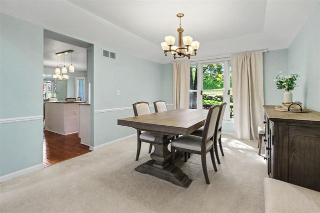 2877 Leslie Park Circle, Ann Arbor, MI 48105