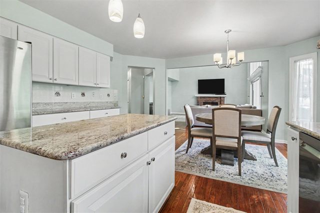 2877 Leslie Park Circle, Ann Arbor, MI 48105