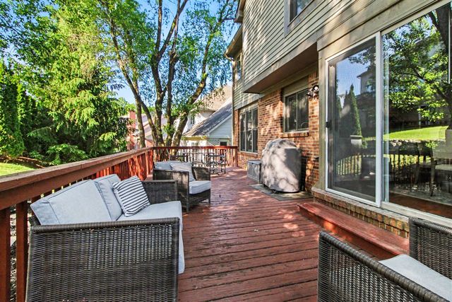 2877 Leslie Park Circle, Ann Arbor, MI 48105