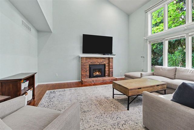 2877 Leslie Park Circle, Ann Arbor, MI 48105
