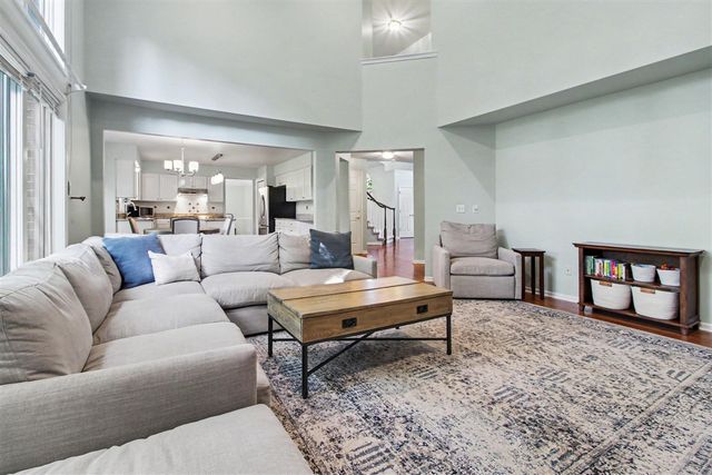 2877 Leslie Park Circle, Ann Arbor, MI 48105