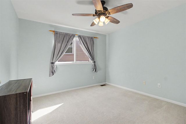 2877 Leslie Park Circle, Ann Arbor, MI 48105