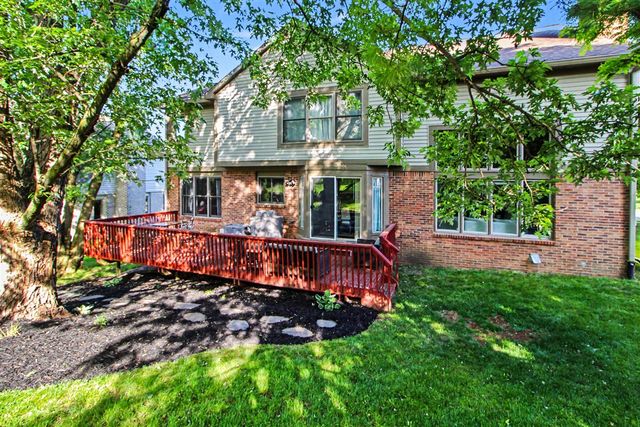 2877 Leslie Park Circle, Ann Arbor, MI 48105