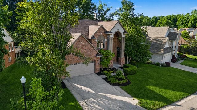 2877 Leslie Park Circle, Ann Arbor, MI 48105