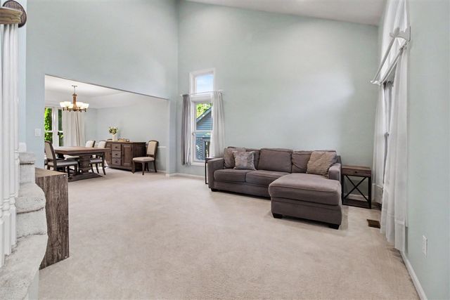 2877 Leslie Park Circle, Ann Arbor, MI 48105