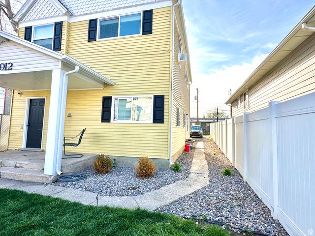 1012 S WEST TEMPLE, Salt Lake City, UT 84101