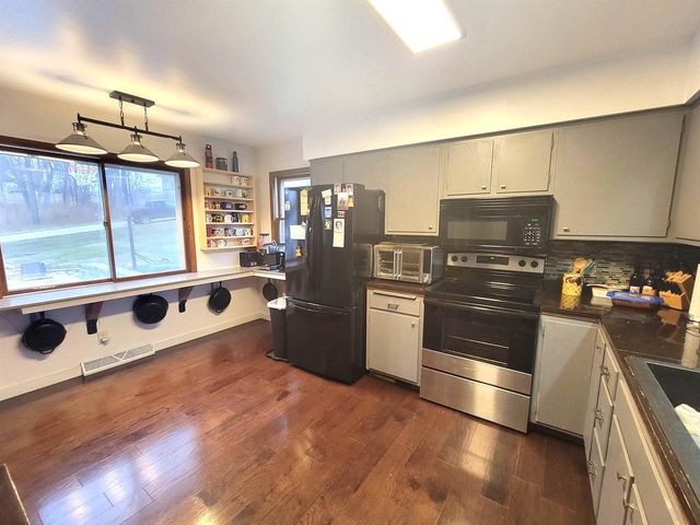 213 East Street, Argyle, WI 53504