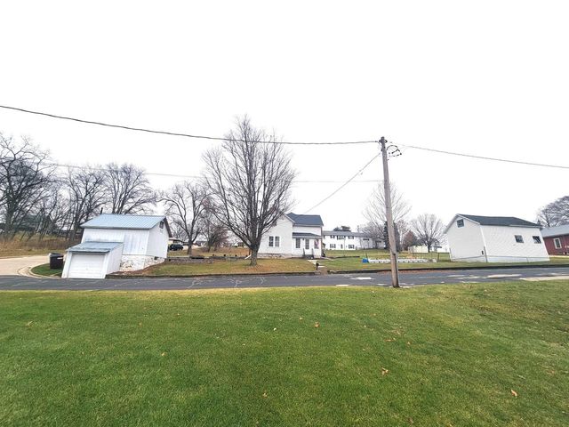 213 East Street, Argyle, WI 53504