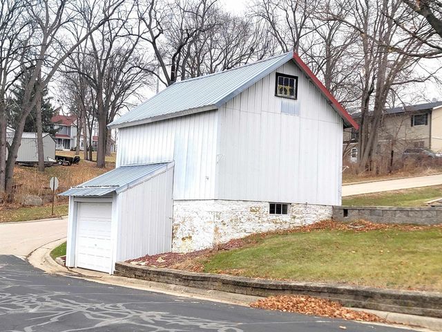 213 East Street, Argyle, WI 53504