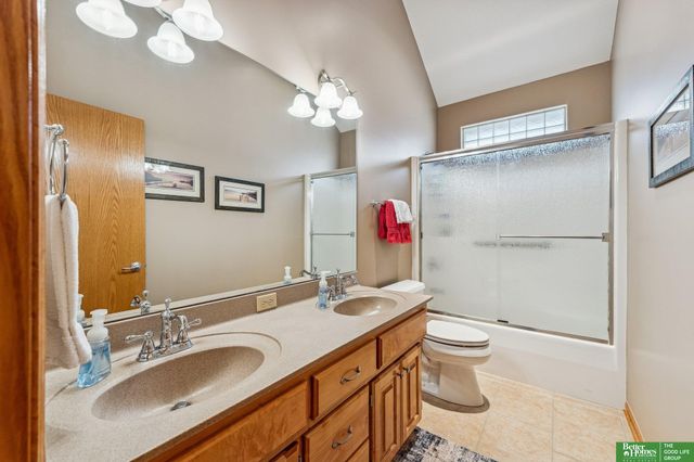 10326 S 179th Street, Omaha, NE 68136