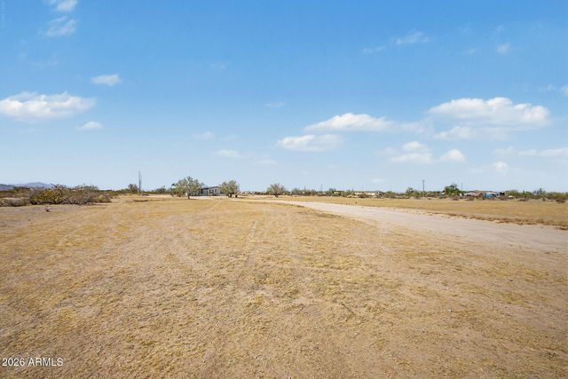 49084 W HUISATCH Road, Maricopa, AZ 85139