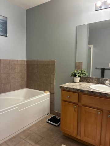 3138 Primrose Lane, Ypsilanti City, MI 48197