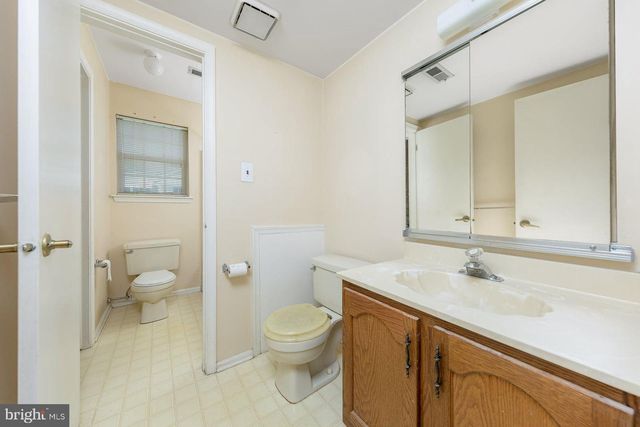 35 PINECREST DR, Deptford, NJ 08096