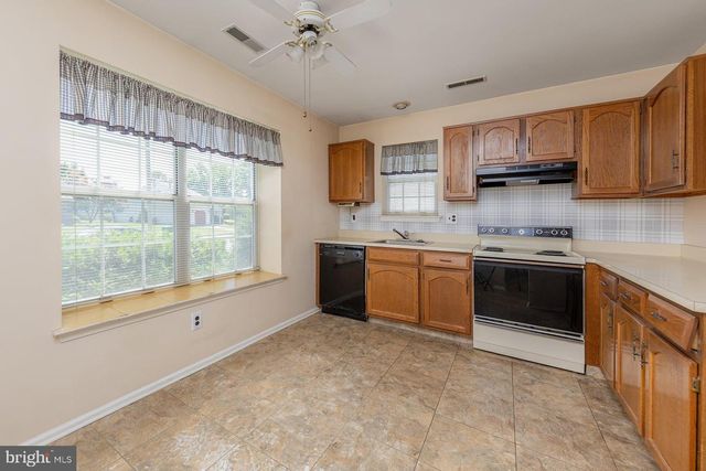 35 PINECREST DR, Deptford, NJ 08096