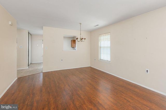 35 PINECREST DR, Deptford, NJ 08096