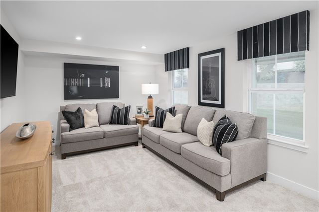 110 Scenic Ridge Drive, Robinson Twp, PA 15205