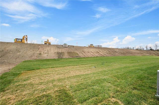110 Scenic Ridge Drive, Robinson Twp, PA 15205