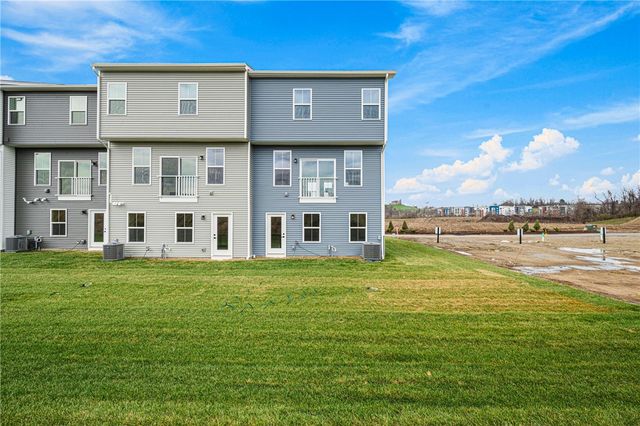 110 Scenic Ridge Drive, Robinson Twp, PA 15205