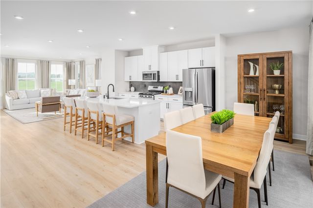 110 Scenic Ridge Drive, Robinson Twp, PA 15205