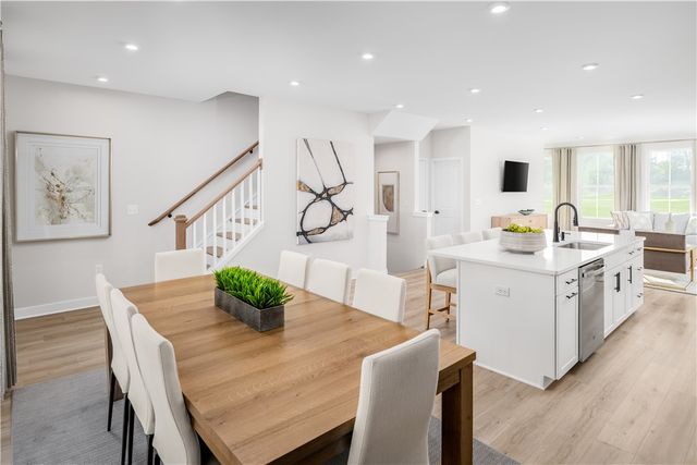 110 Scenic Ridge Drive, Robinson Twp, PA 15205