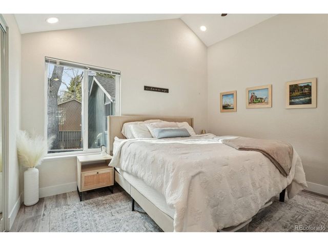 10205 E Peakview Ave, Englewood, CO 80111