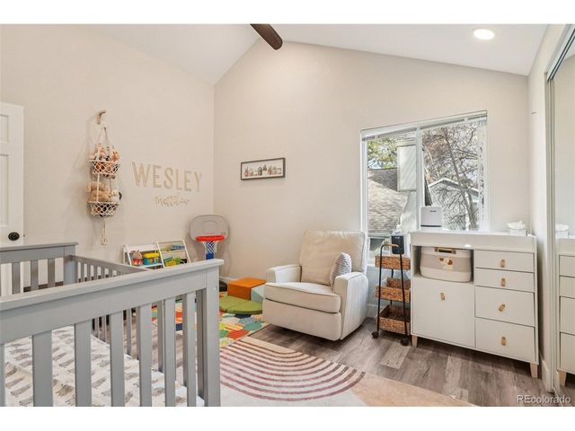 10205 E Peakview Ave, Englewood, CO 80111