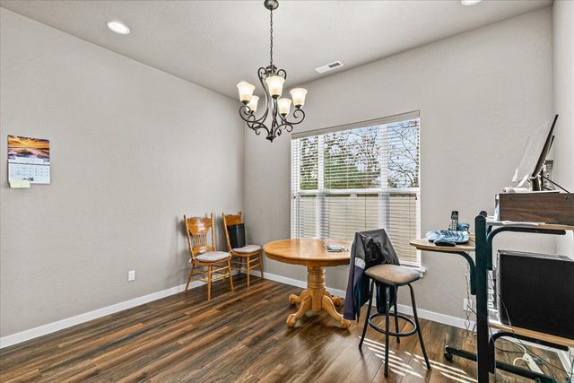 1189 Lindsey Court, Central Point, OR 97502