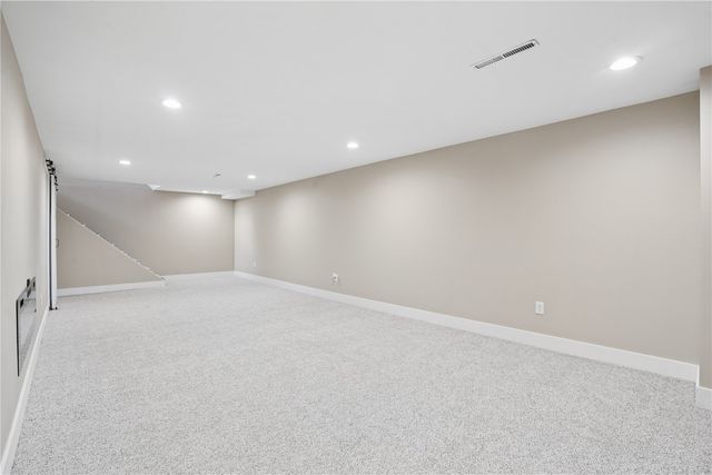 1033 Rolling Glen Drive, Marion, IA 52402