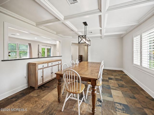 28 Riverview Drive, Tinton Falls, NJ 07724