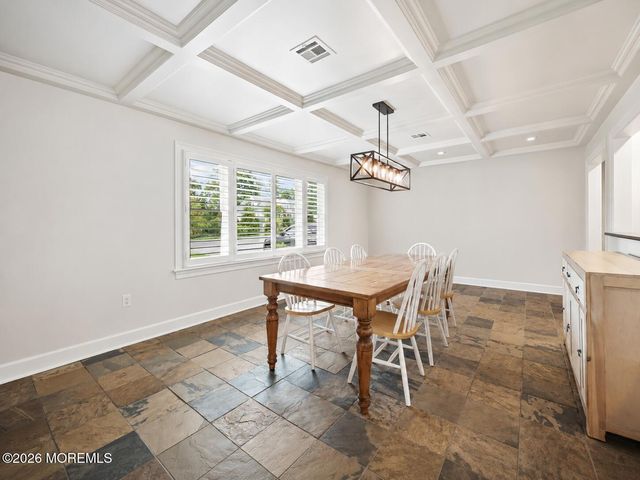 28 Riverview Drive, Tinton Falls, NJ 07724