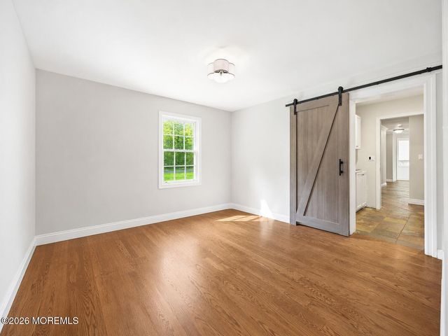 28 Riverview Drive, Tinton Falls, NJ 07724