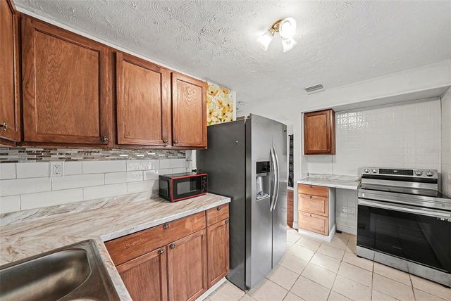 816 W MINNEHAHA STREET A, Tampa, FL 33604