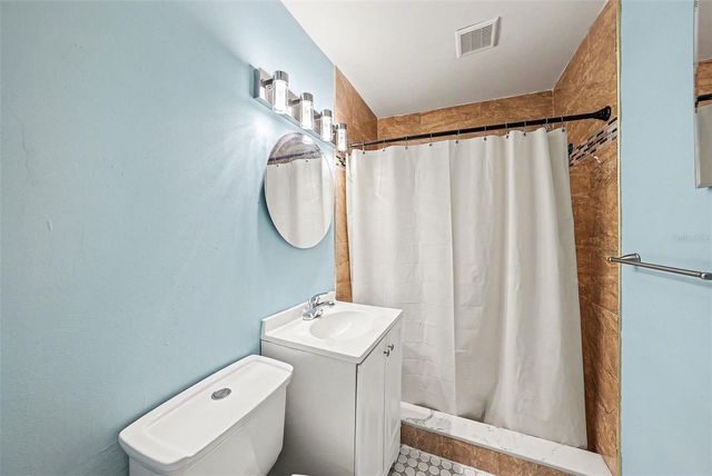 816 W MINNEHAHA STREET A, Tampa, FL 33604