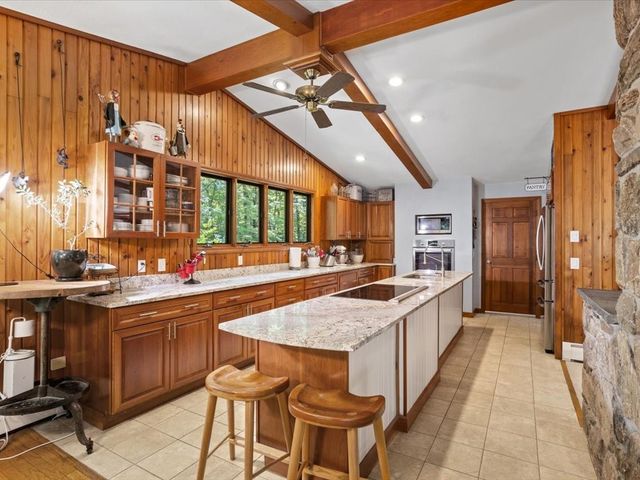 515 Williams Crossing Road, Coventry, RI 02816