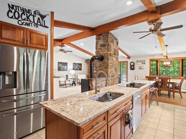 515 Williams Crossing Road, Coventry, RI 02816